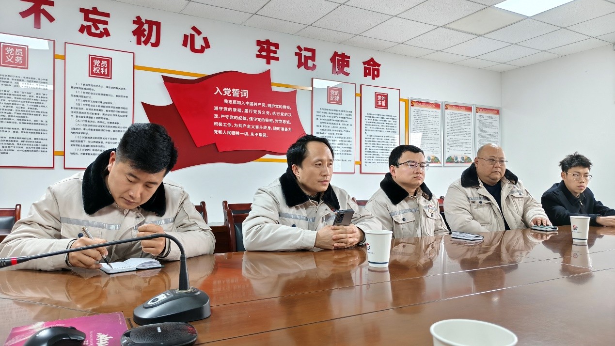 教师党支部主题党日1.jpg