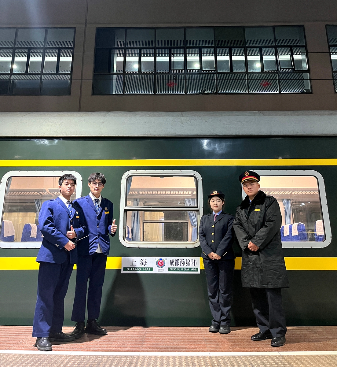 谭钧哲4_副本.jpg